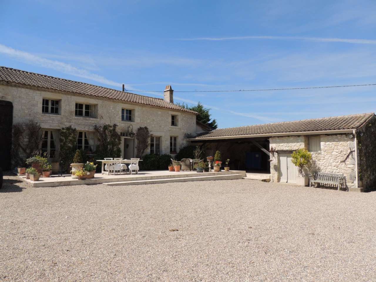 Wonderful opportunity to acquire a beautiful 3 bedroom house with separate