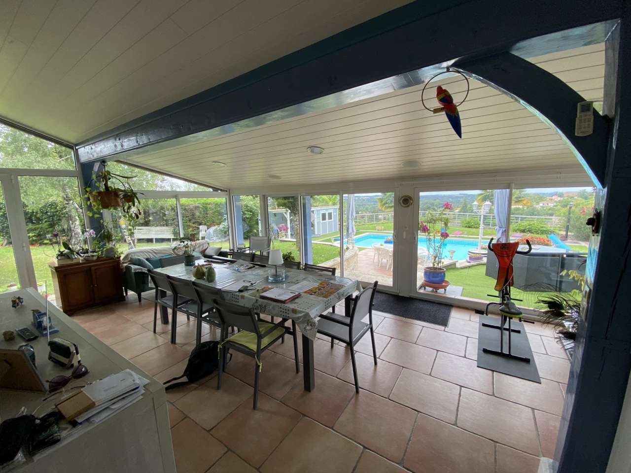 Full of character and charm and ideally situated in a quiet hamlet close to