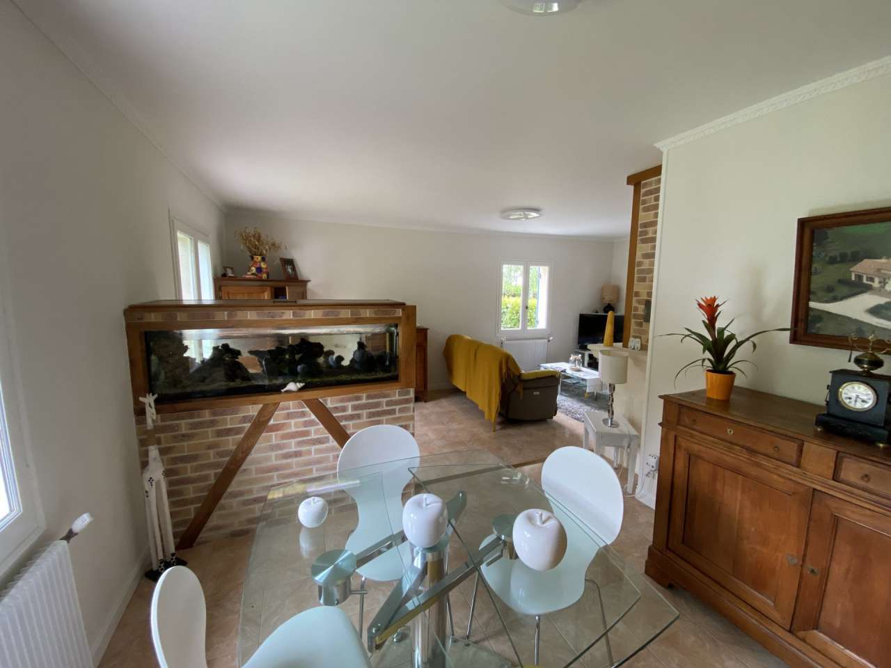 Full of character and charm and ideally situated in a quiet hamlet close to