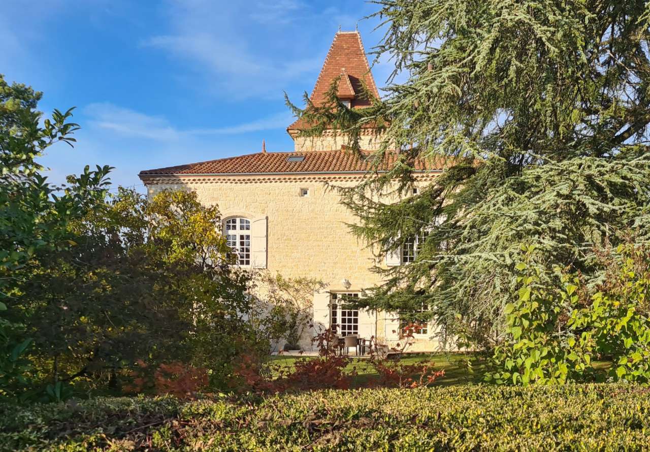 Full of charm and character is this beautifully renovated 4 bedroom Manor h