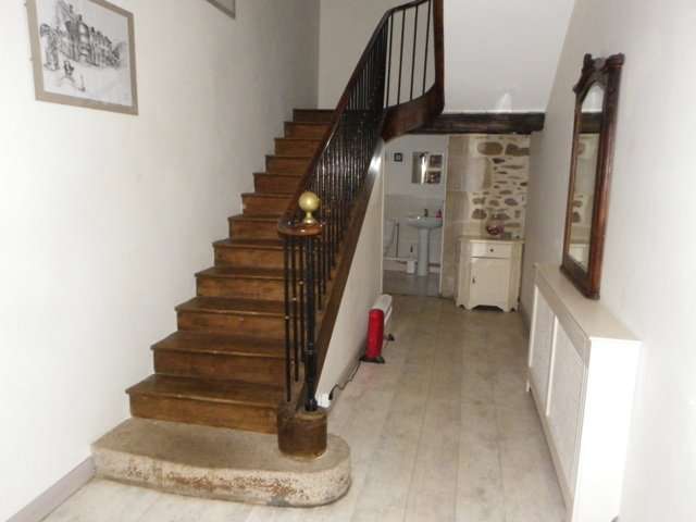 Excellent opportunity to purchase a 7 bedroom home with an attached fully o