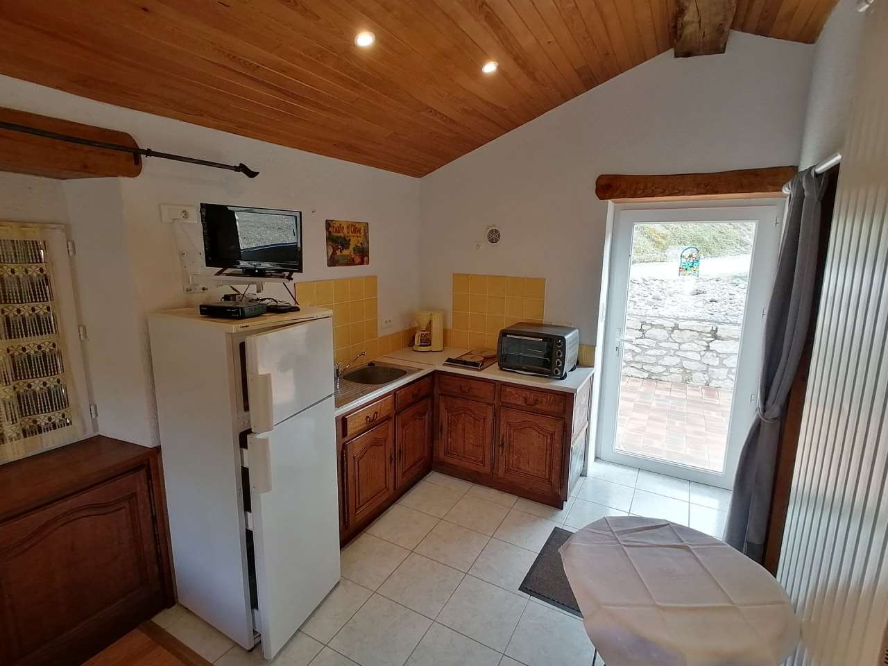 Beautifully and completely restored former Quercy farmhouse and gites, idea