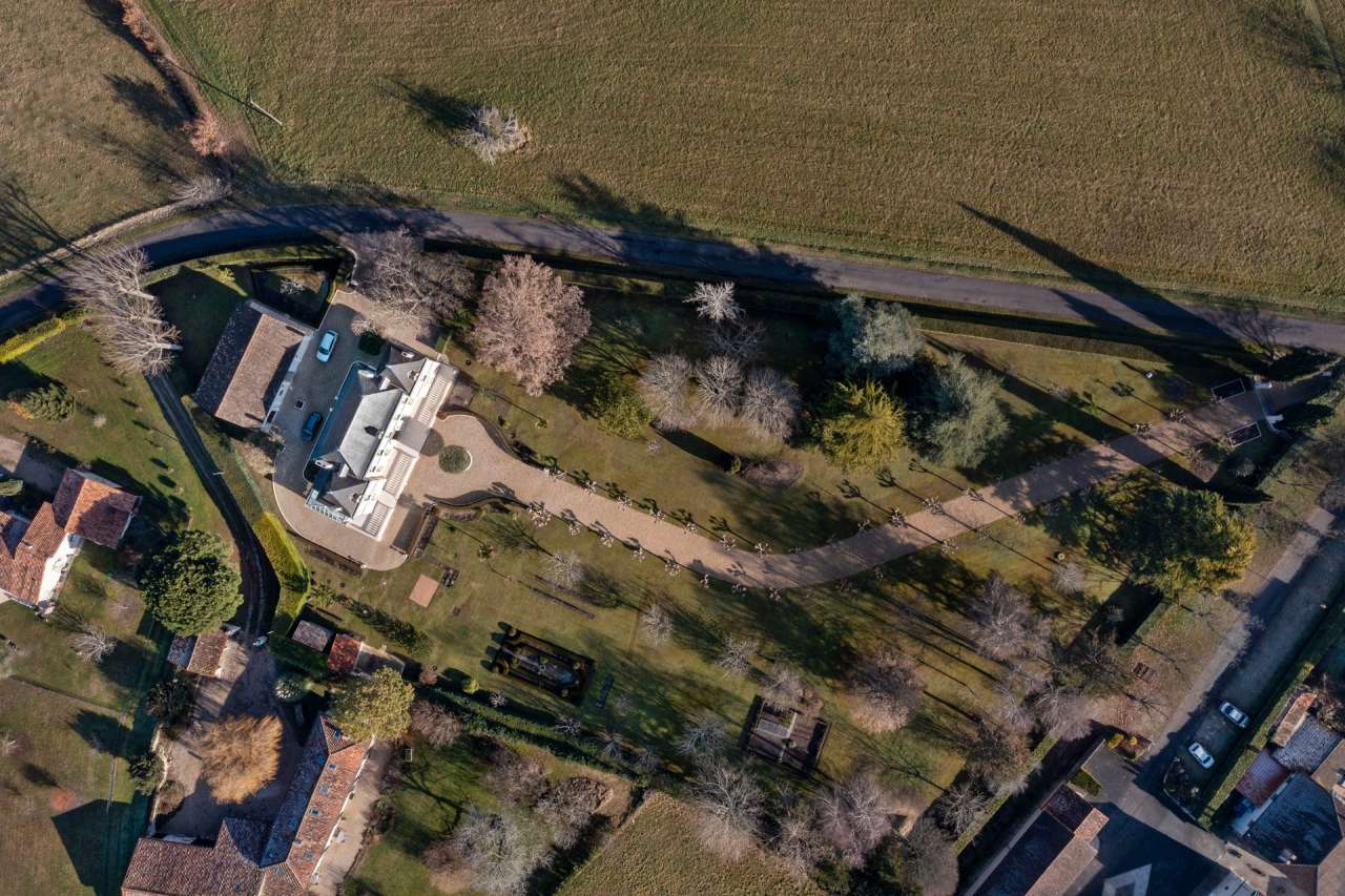 Absolutely magestic, fully renovated 4 bedroom French Chateau surrounded by