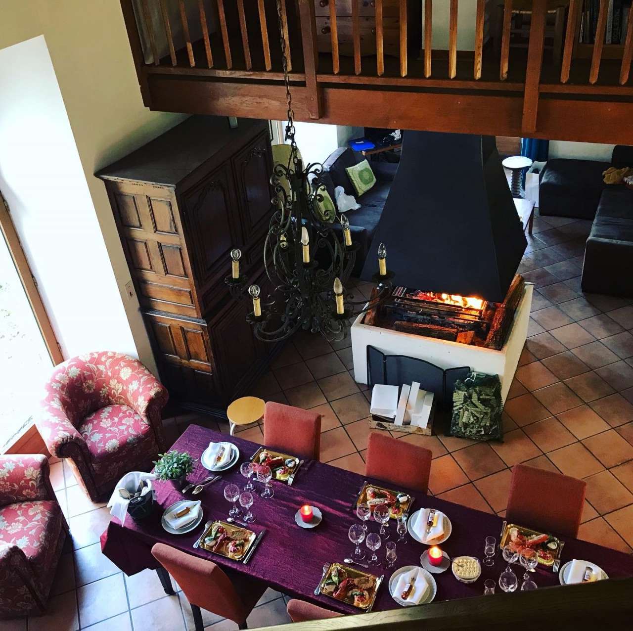 Delightful renovated rural property set in 15 acres with a river, pool, mai