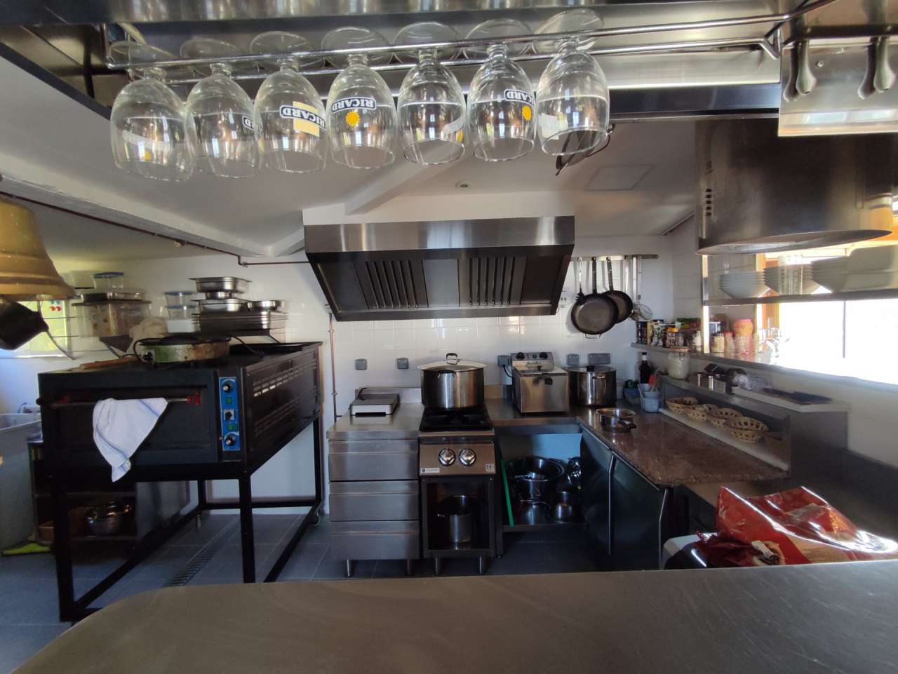 Beautifully presented and spacious property, with a large gite and 5 small