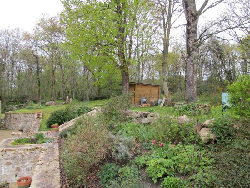 Character stone property that has been tastefully and comprehensively resto