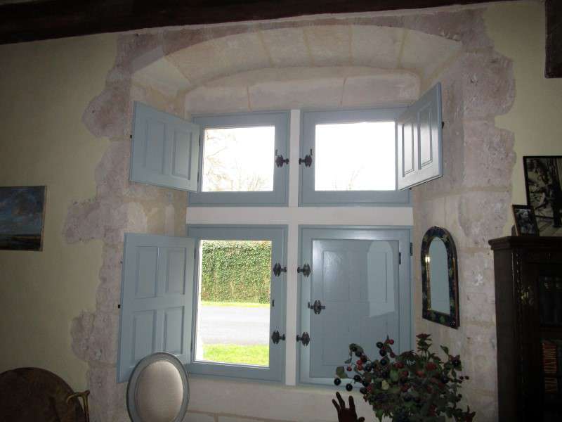 Character stone property that has been tastefully and comprehensively resto