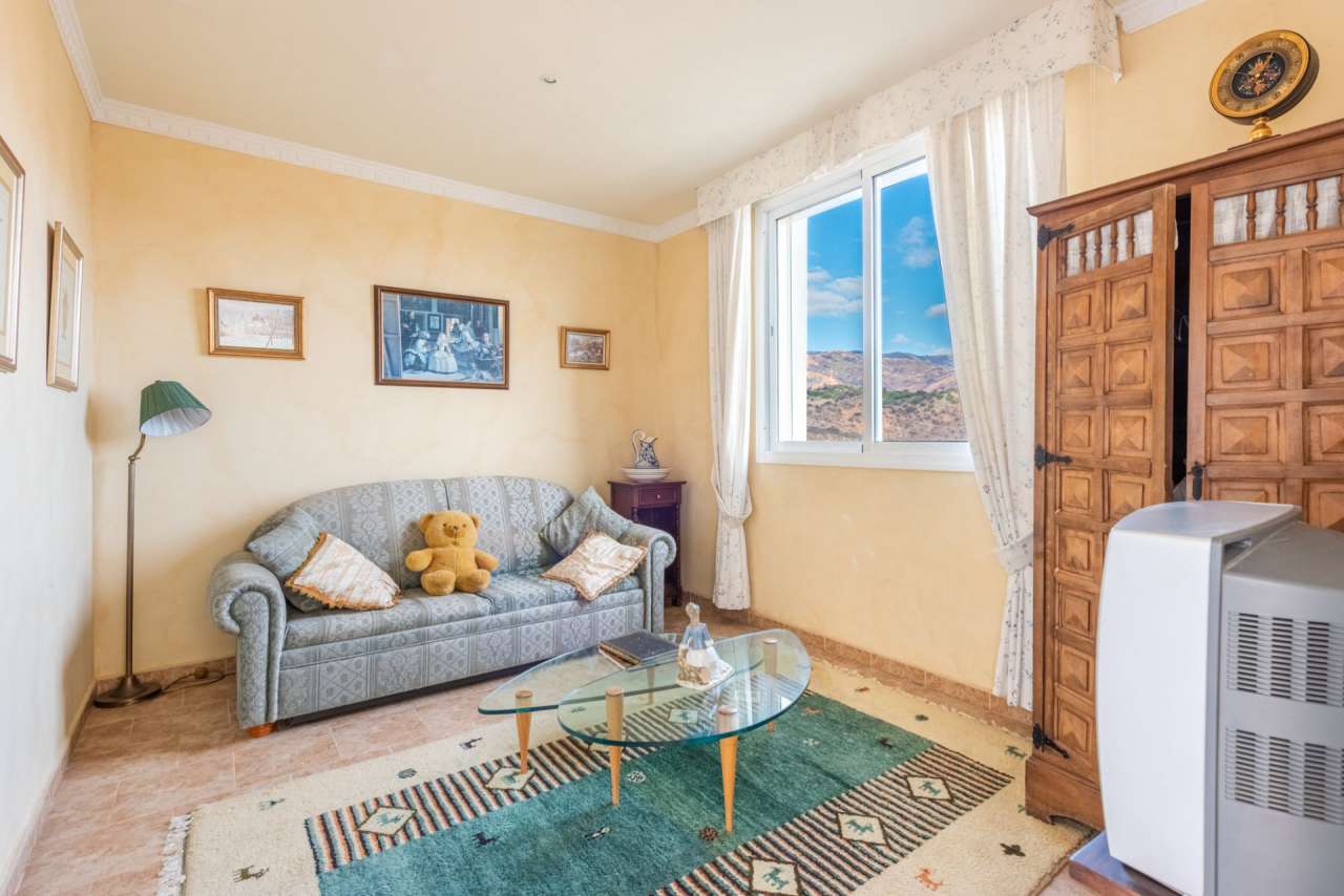 7 bedroom Villa for sale with sea view in Forest Hills, Estepona, Andalucia