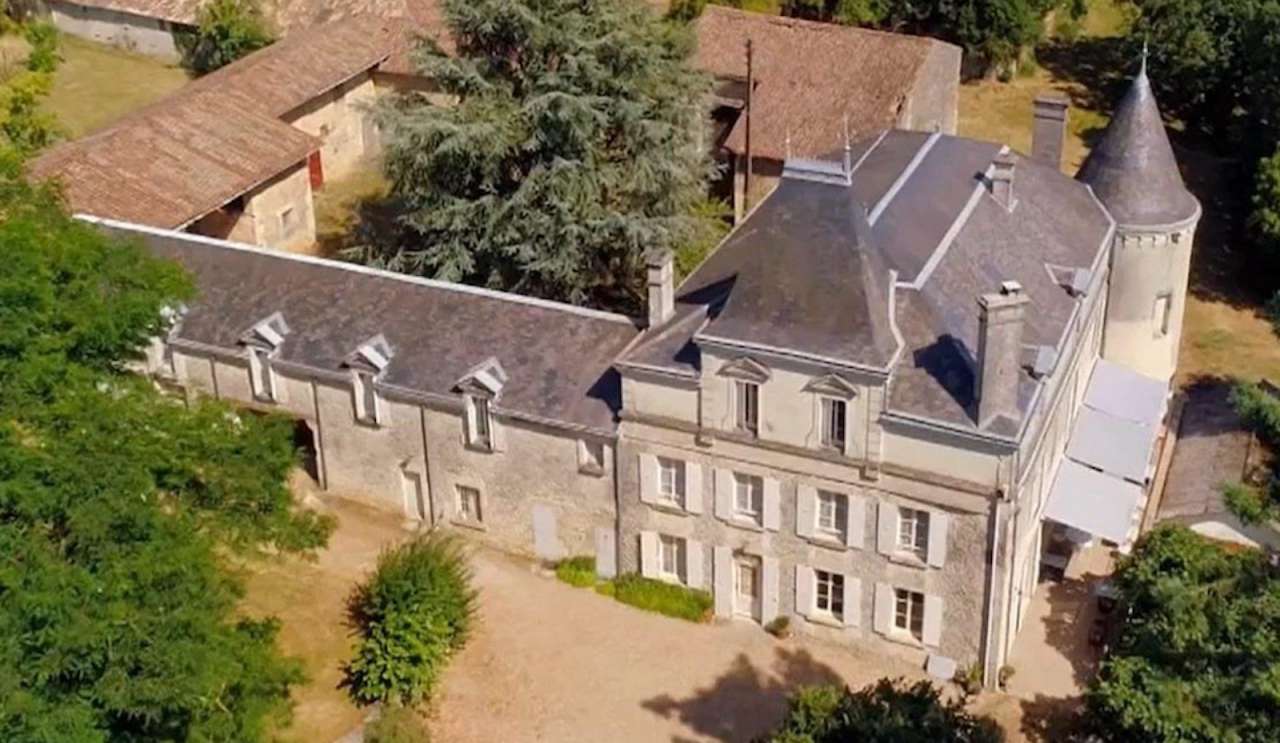Rare opportunity to acquire a magical, fully restored 5 bedroom French Chat