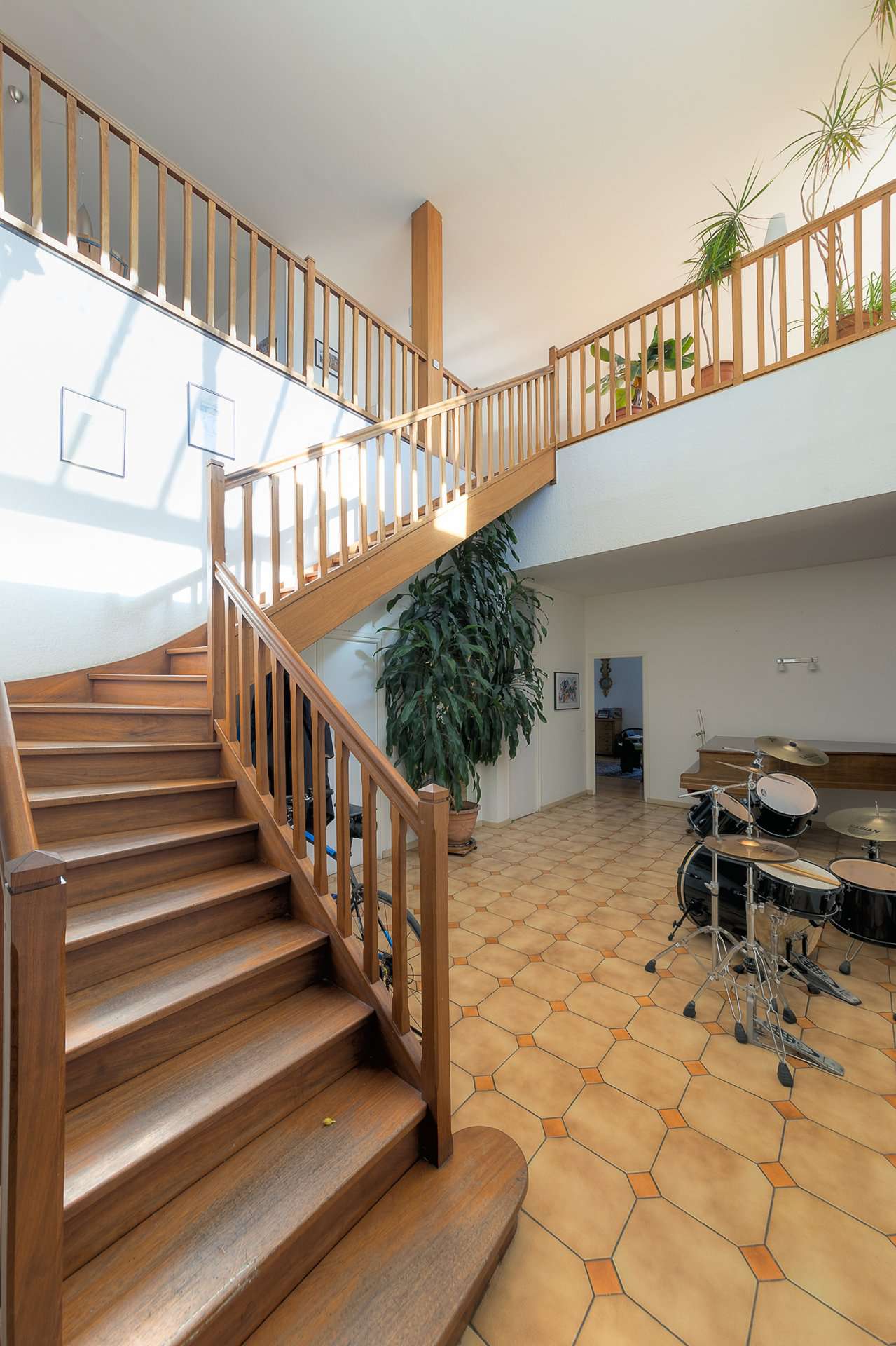 Absolutely stunning 3 bedroom duplex apartment, enjoying panoramic views fr