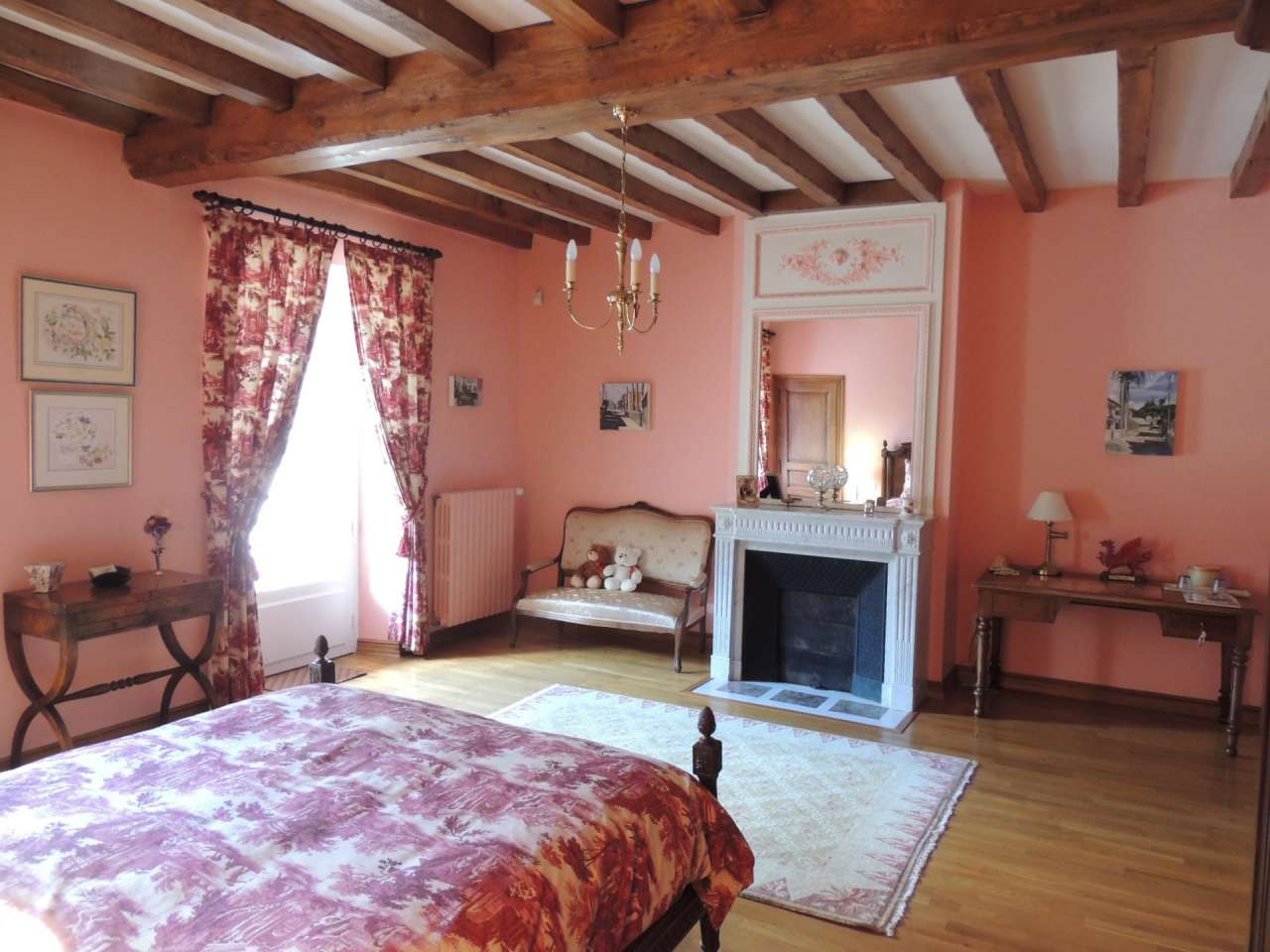 Bursting with character and charm, this exceptional period manor house and