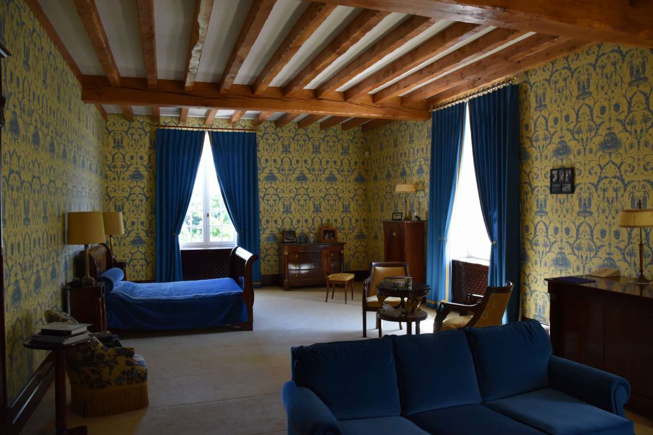 Bursting with character and charm, this exceptional period manor house and