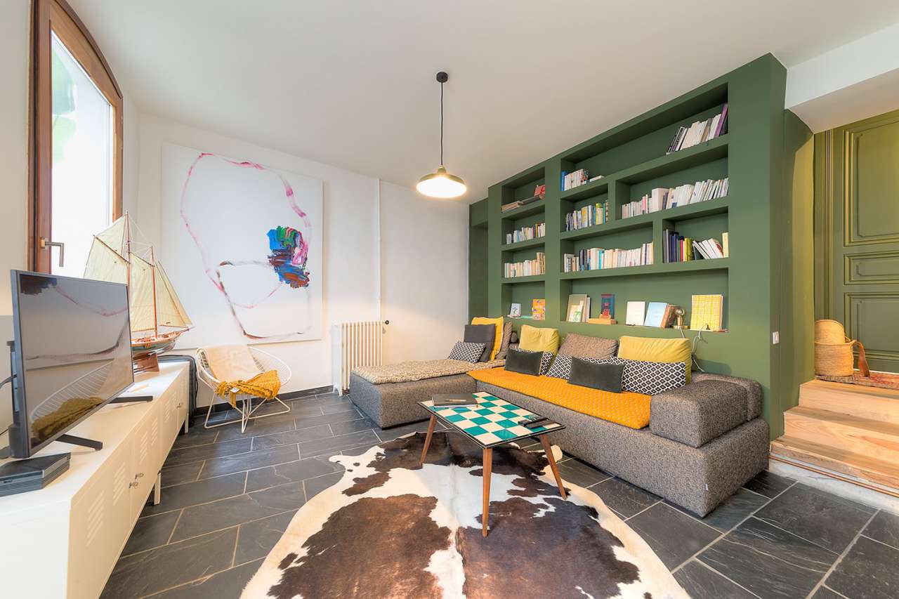 Superb and spacious duplex apartment with terrace, patio, summer kitchen an