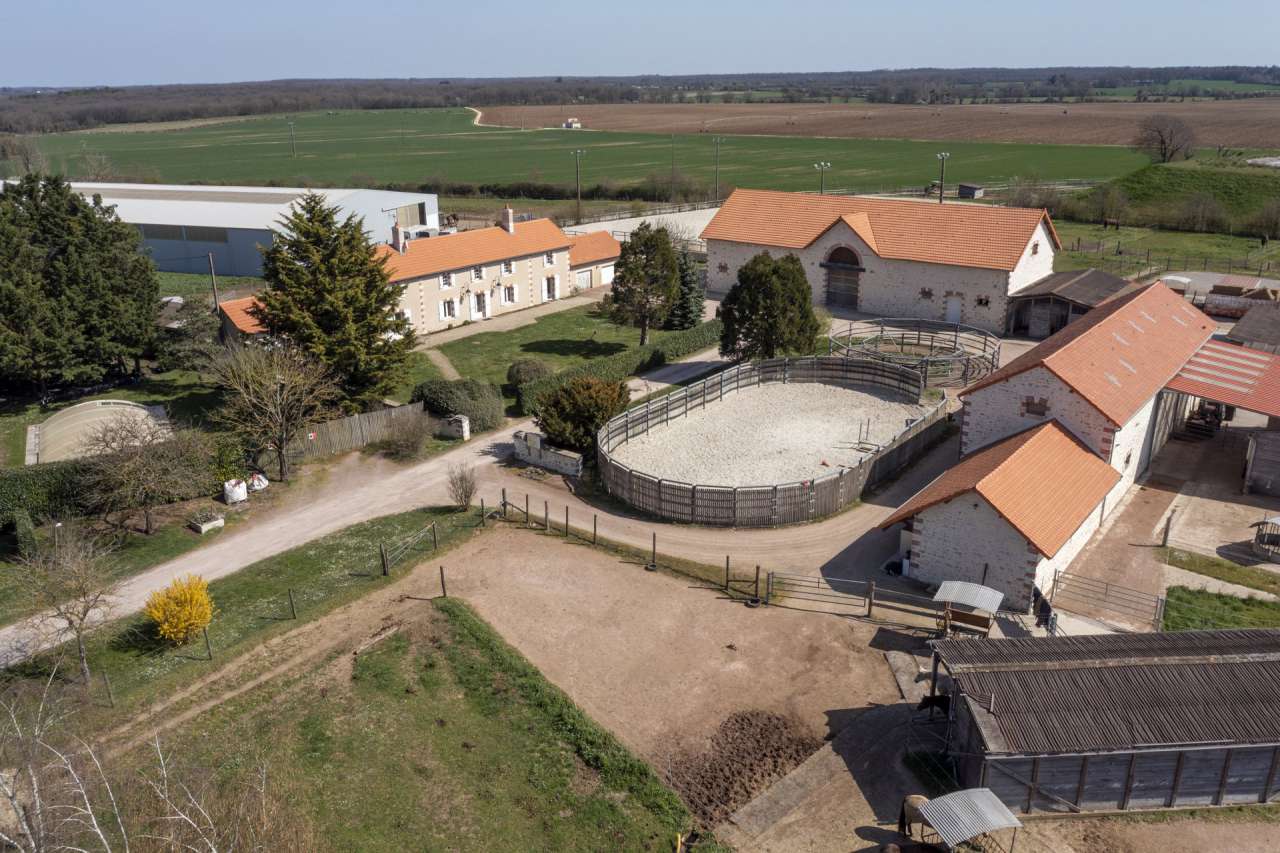 Wonderful opportunity to acquire a fabulous equestrian estate nestling in o