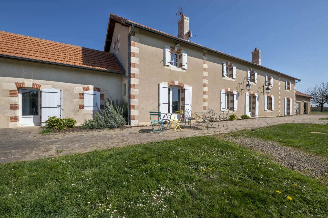 Wonderful opportunity to acquire a fabulous equestrian estate nestling in o