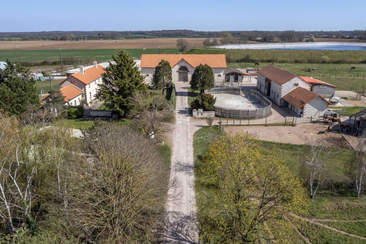 Wonderful opportunity to acquire a fabulous equestrian estate nestling in o