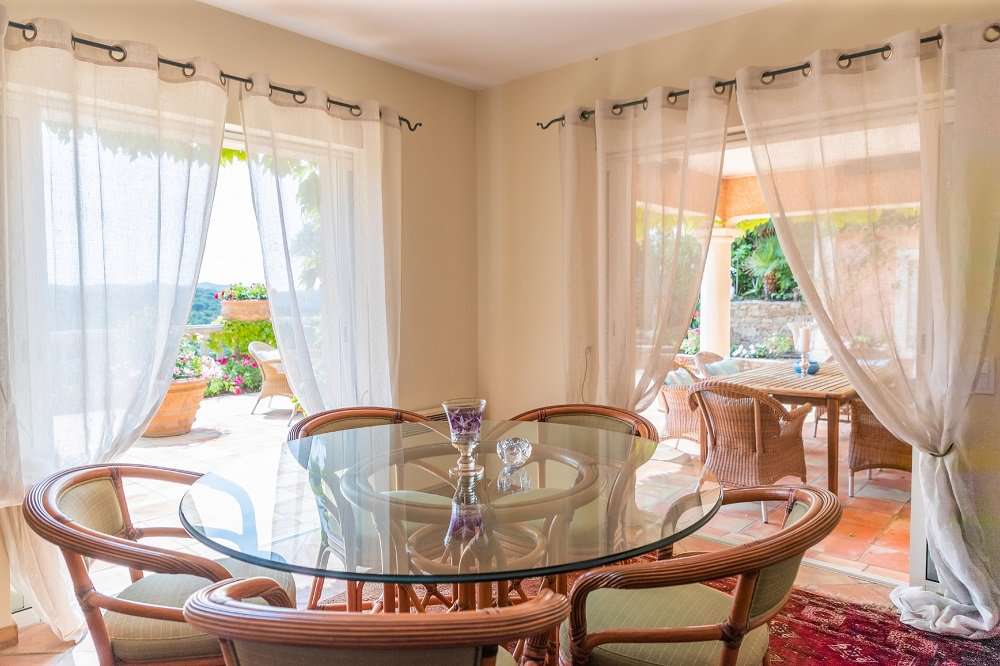 Spacious Provencal villa with sea view in La Croix Valmer, within a secure