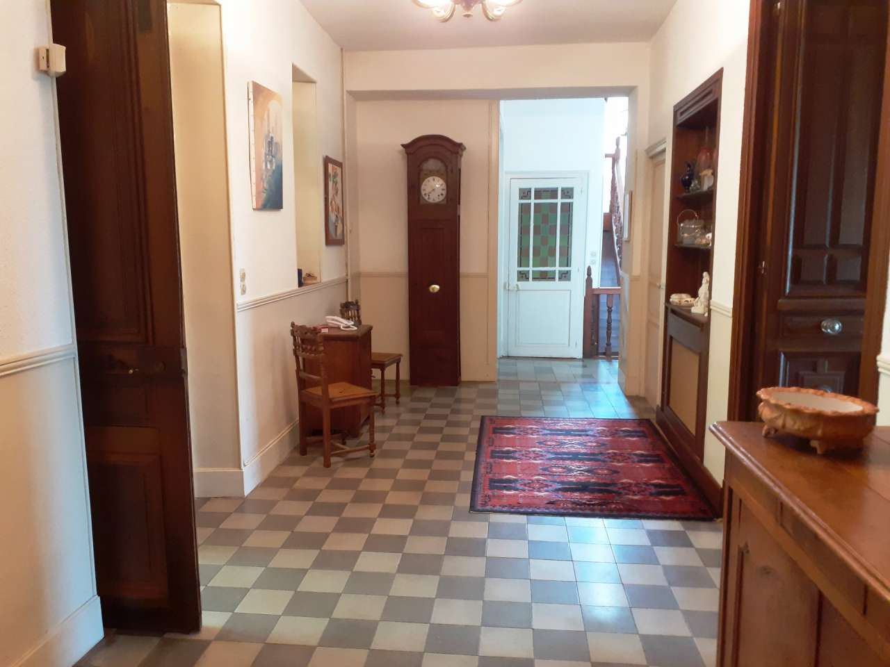 Magnificent, grand and spacious 13 bedroom stone built manor house, with a