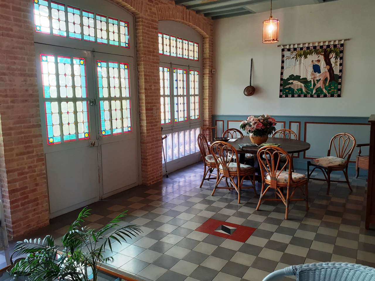 Magnificent, grand and spacious 13 bedroom stone built manor house, with a