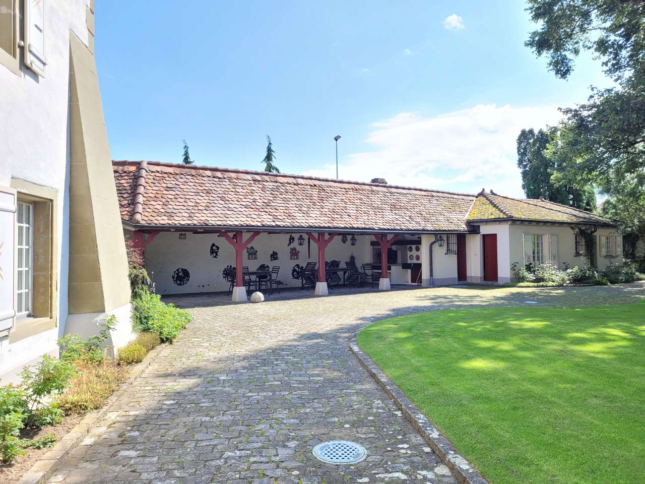 Character 8 bedroom Chateau for sale with countryside view in Fribourg