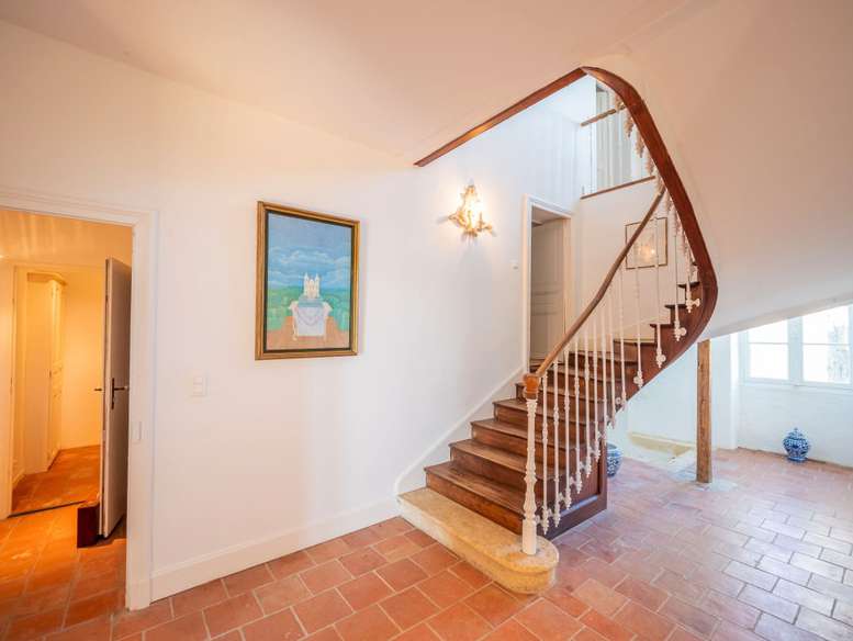 Charming and sympathetically restored character property set in over 11 acr