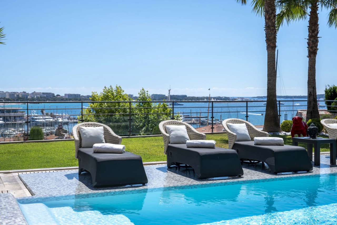 With stunning sea views, this grand, unique, spacious and totally refurbish