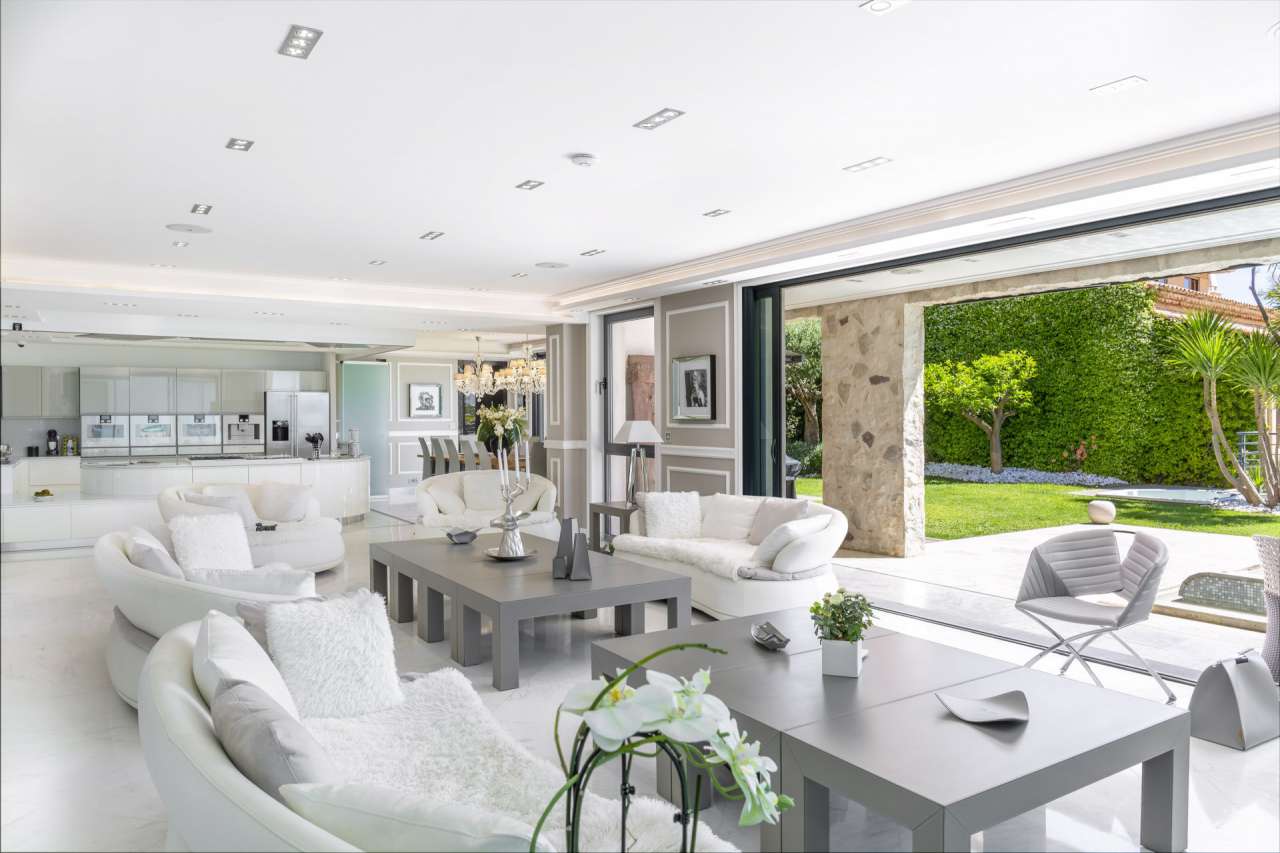 With stunning sea views, this grand, unique, spacious and totally refurbish