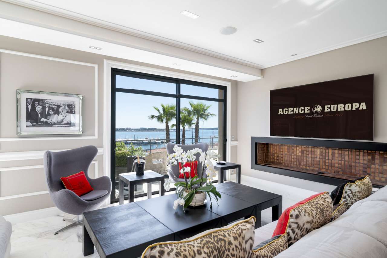 With stunning sea views, this grand, unique, spacious and totally refurbish