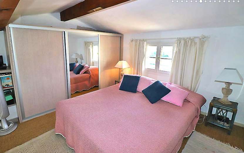 Enjoying wonderful river views from its ideal location in the heart of Port