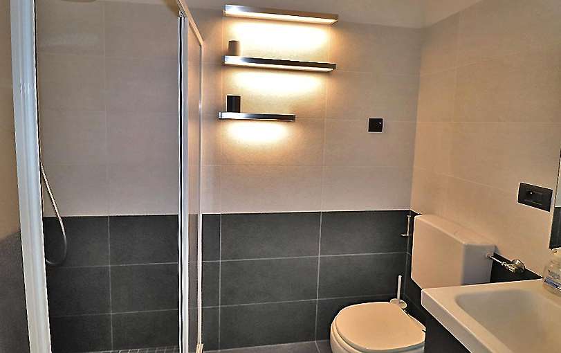 Beautifully renovated first floor studio with garage, enjoying wonderful ri