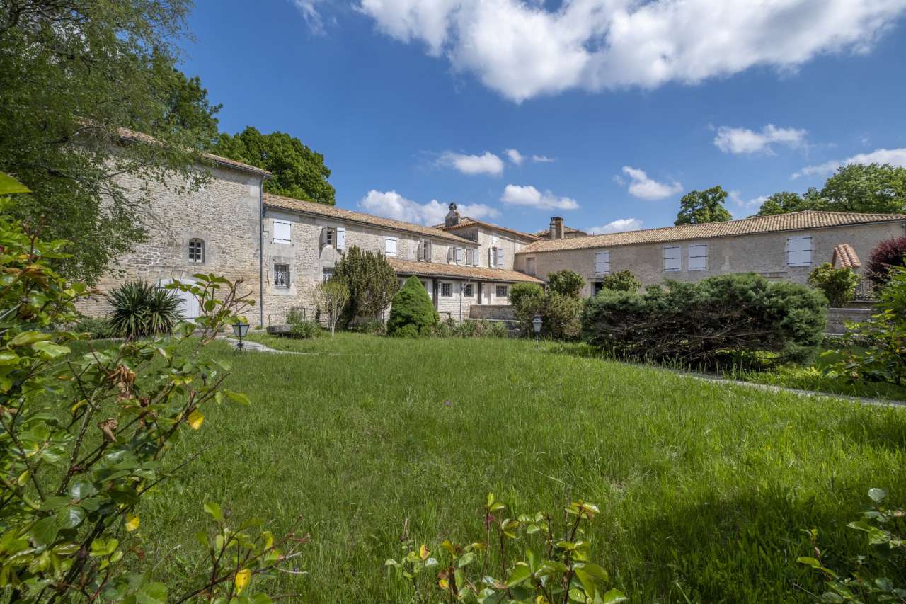 Exciting opportunity to become the owner of this impressive Eighteenth Cent