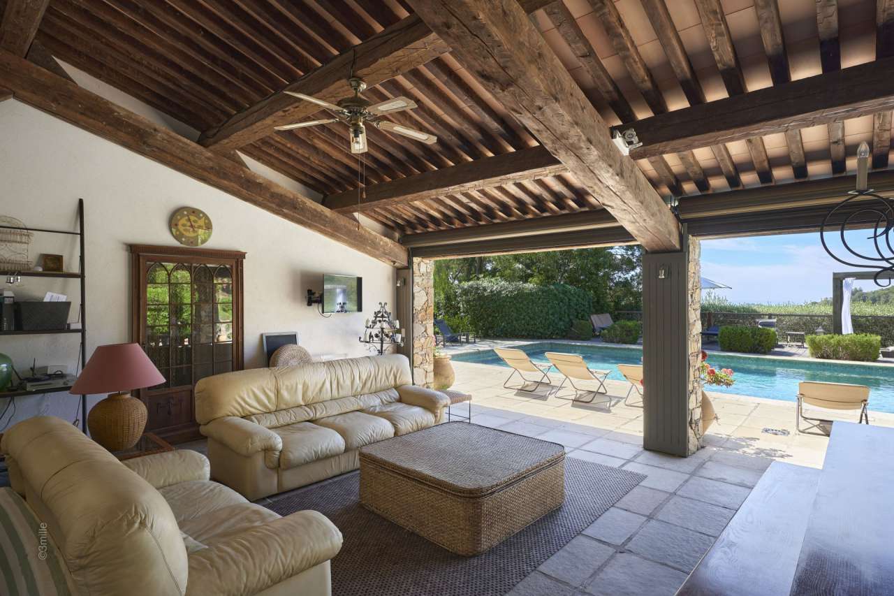 Nestling in over 12 acres of glorious landscaped gardens with expansive poo