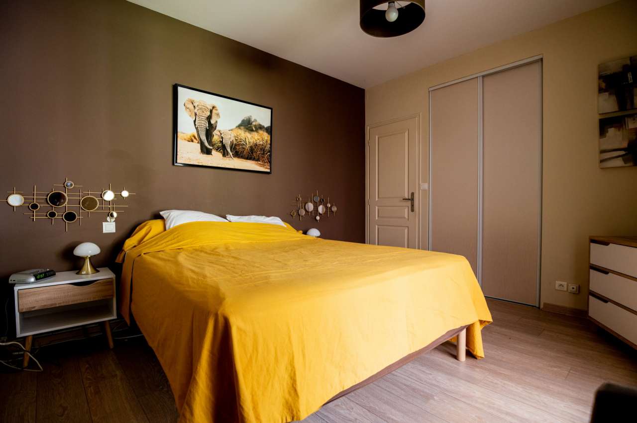 Nestling in 13.5 acres of beautiful landscaped gardens with expansive pool,