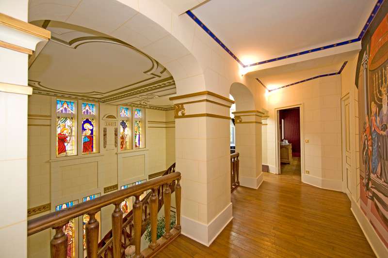 Spacious and beautifully presented French chateau, set in over 83 acres of