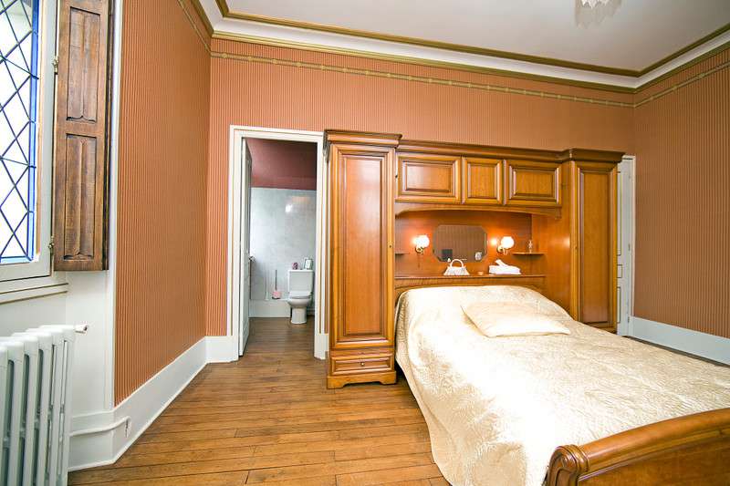 Spacious and beautifully presented French chateau, set in over 83 acres of