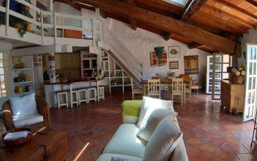 Exceptional bright and spacious 6 bedroom village house, with its origins d