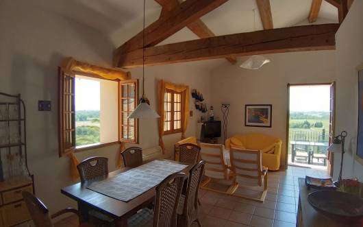 Exceptional bright and spacious 6 bedroom village house, with its origins d