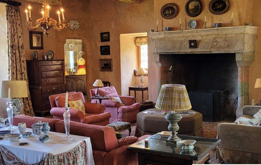 Beautiful Medieval chateau in Gascony, full of character and charm, set in