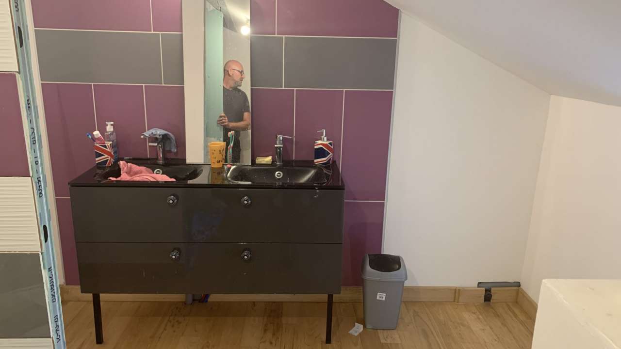 Beautiful 8 bedroom stone built country house, with a total living area of