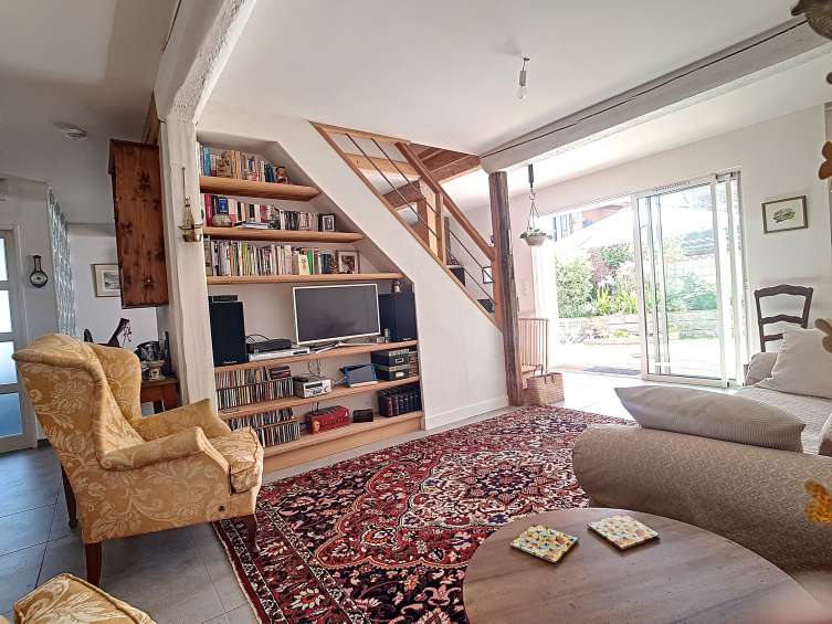 Beautifully refurbished and full of character and charm, this lovely home,