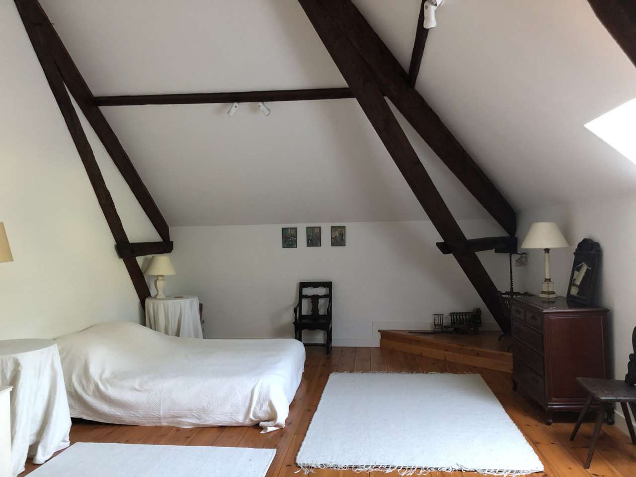 Fabulous character manor house with 2 gites, swimming pool and 5 acres of p