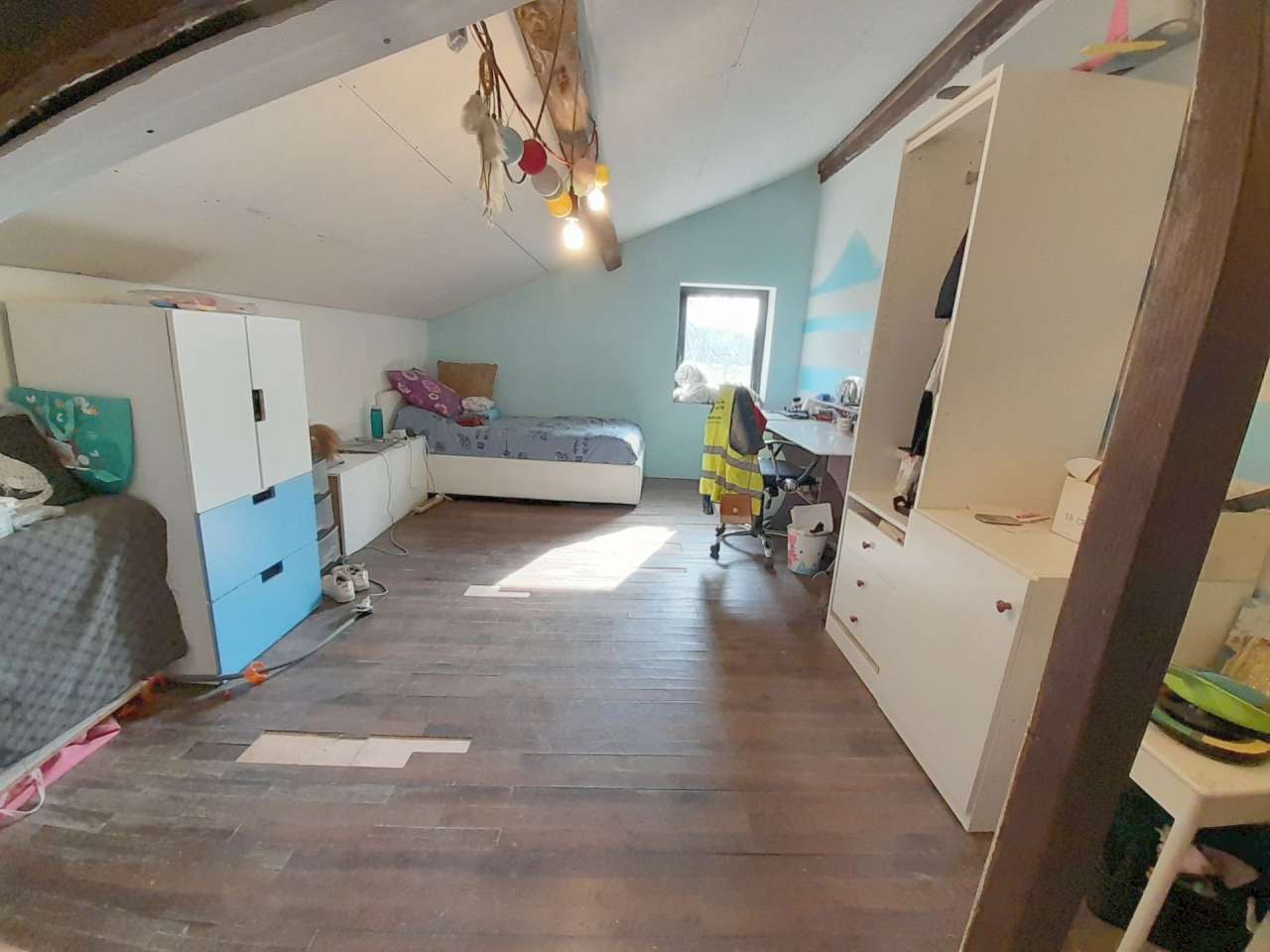 Ideally situated in a quiet location in Paulhiac, close to Monflanquin, set