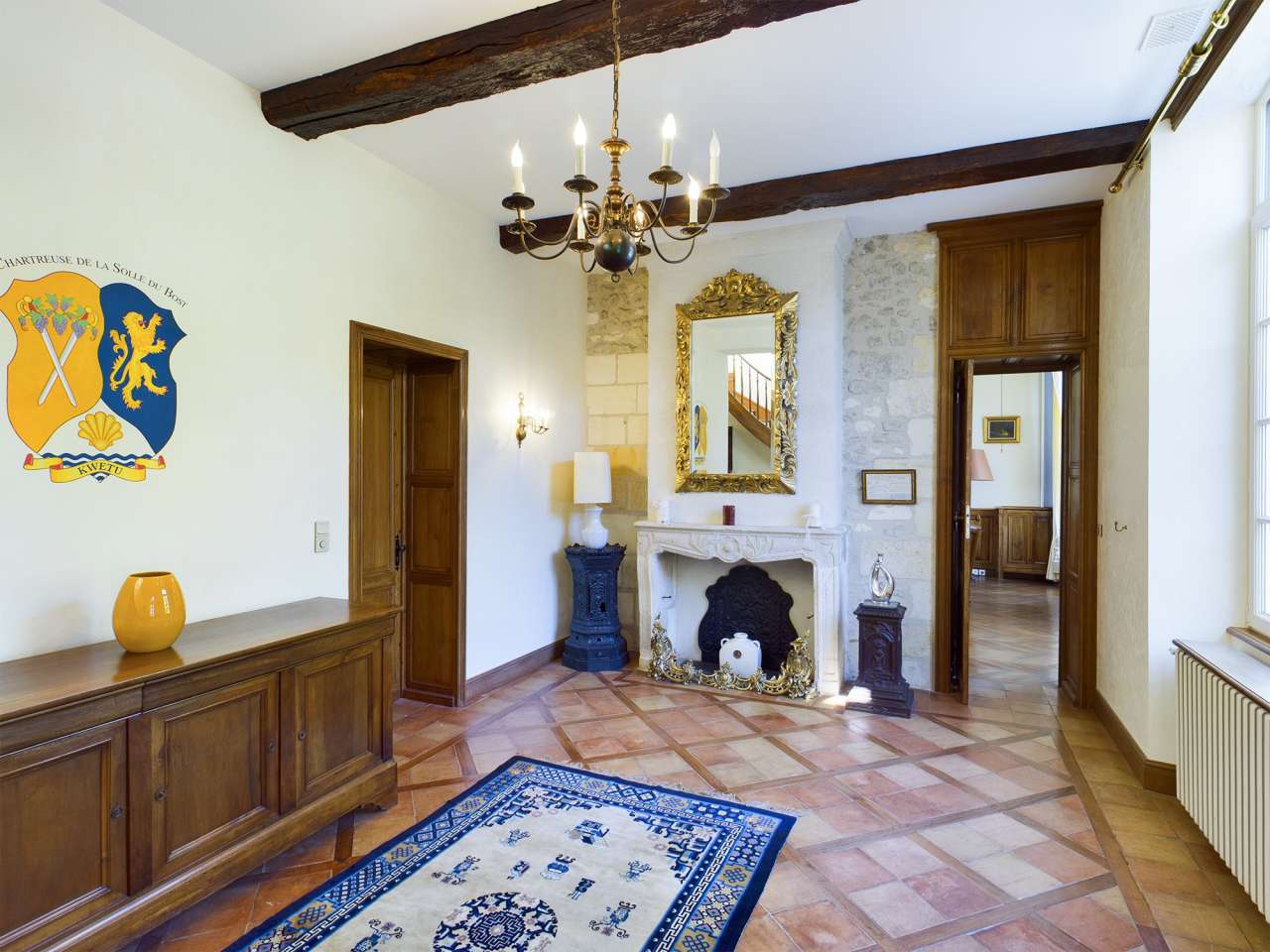 Immaculately presented and full of authentic character and charm, this supe