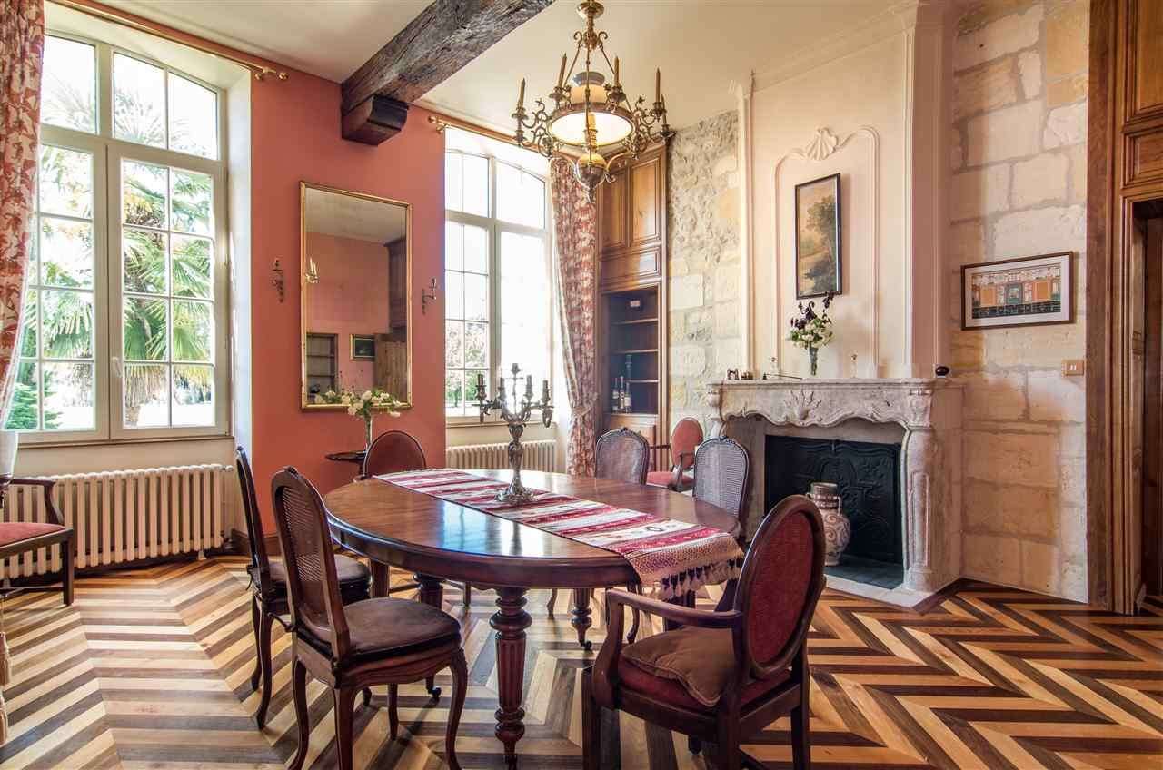 Immaculately presented and full of authentic character and charm, this supe