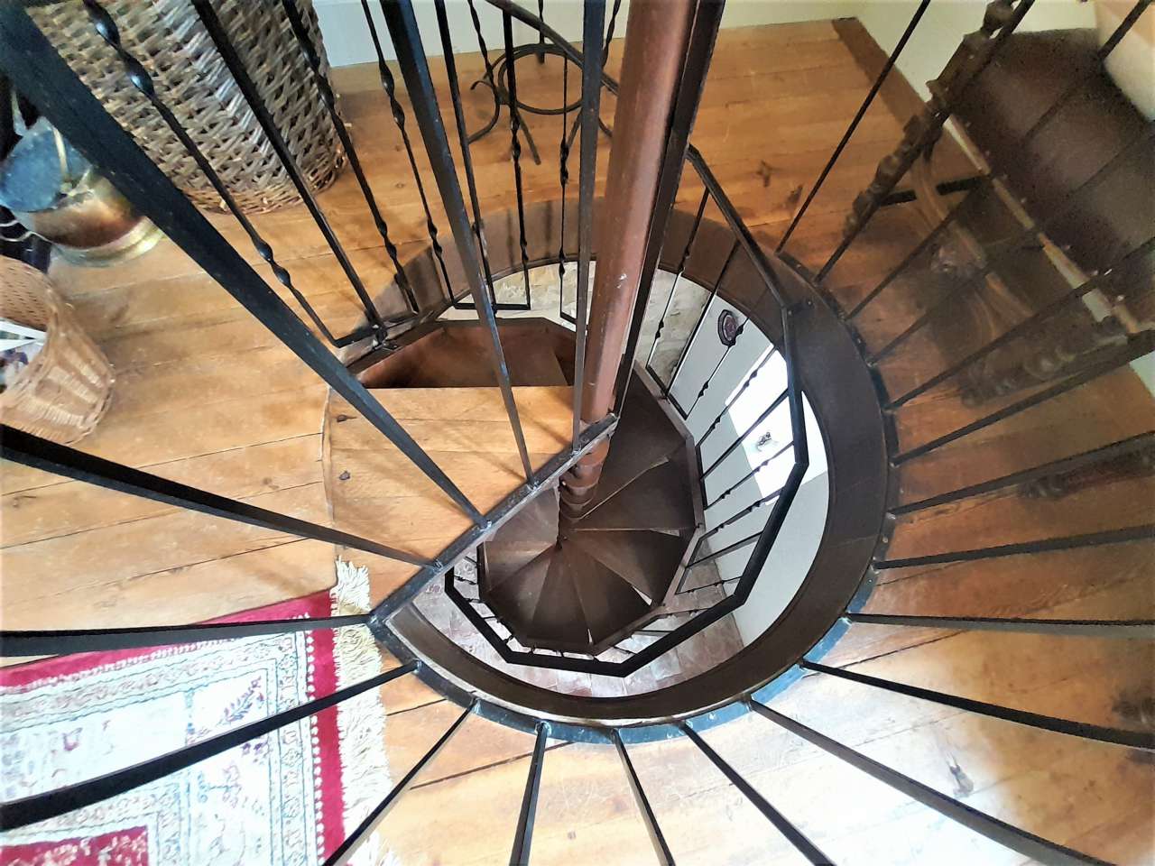 Wonderful opportunity to acquire a beautifully renovated historical 7 bedro