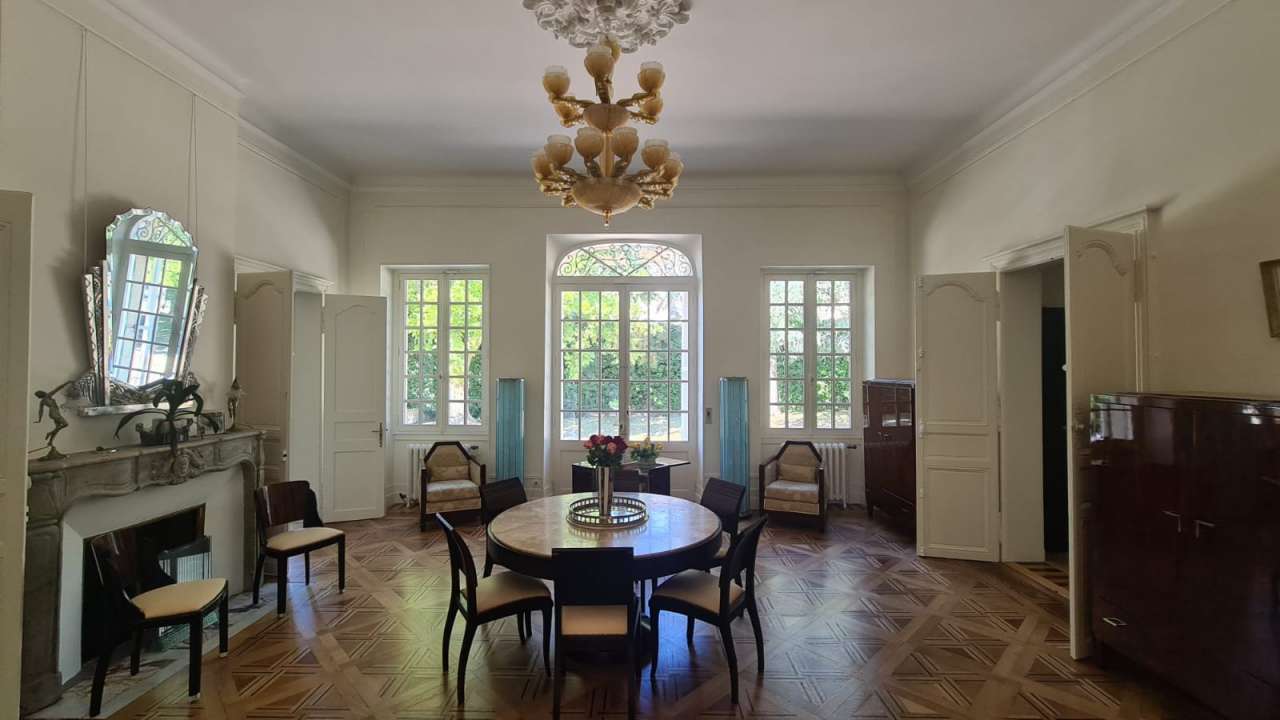 Exceptional 4 bedroom Chartreuse house nestling in 3/4 acre of beautiful la