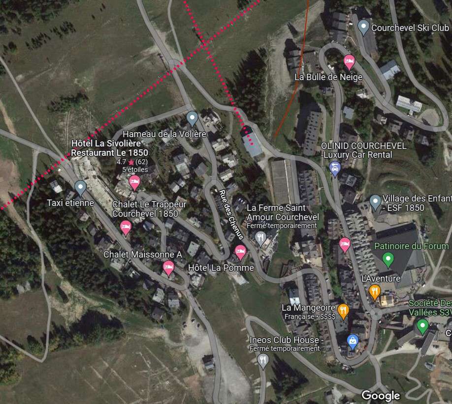 Cosy and beautifully presented 1 bedroom ski in ski out apartment, with a l