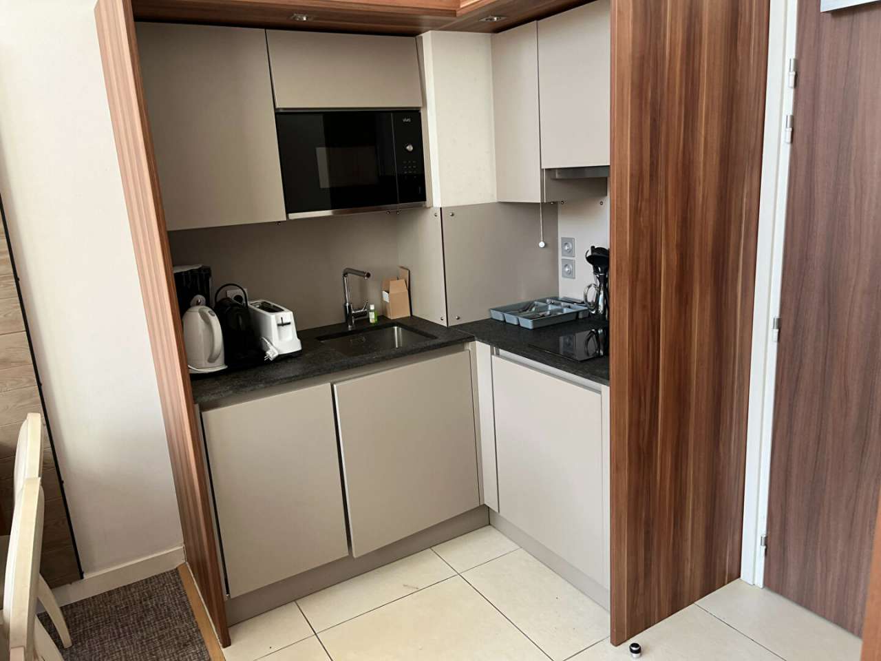 Very nice 2 bedroom penthouse apartment,situated within a tourist residence