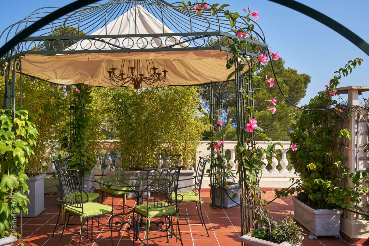 Simply stunning Belle Epoque style 3 storey, 6 bedroom villa with a beautif