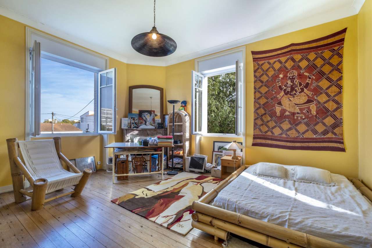 Nestling in an acre of beautiful landscaped gardens with pool, is this supe